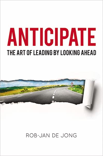 Emdash verzorgt vertalingen en tekstcorrecties, bijvoorbeeld  van de Engelse editie van "Anticipate. The Art of Leading by Looking Ahead"
