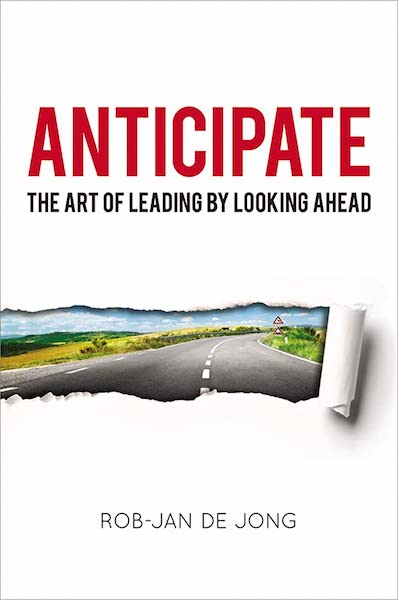 Emdash verzorgt vertalingen en tekstcorrecties, bijvoorbeeld van de Engelse editie van "Anticipate. The Art of Leading by Looking Ahead"