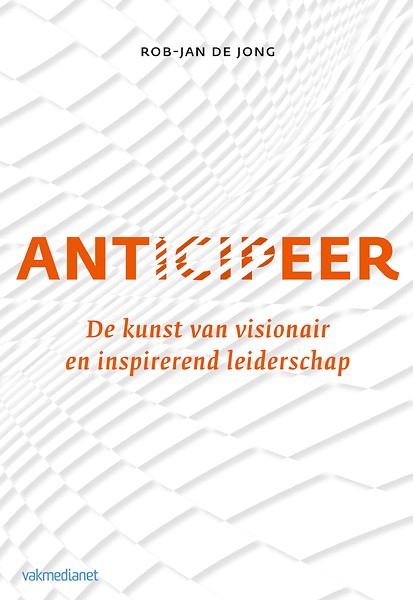 Emdash verzorgt vertalingen en tekstcorrecties, bijvoorbeeld de Nederlandse editie van "Anticipeer. De kunst van visionair en inspirerend leiderschap."